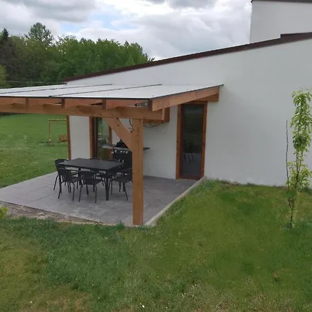 Utulny Vazka U Pastvinske Prehrady V Orlickych Horach Apartment
